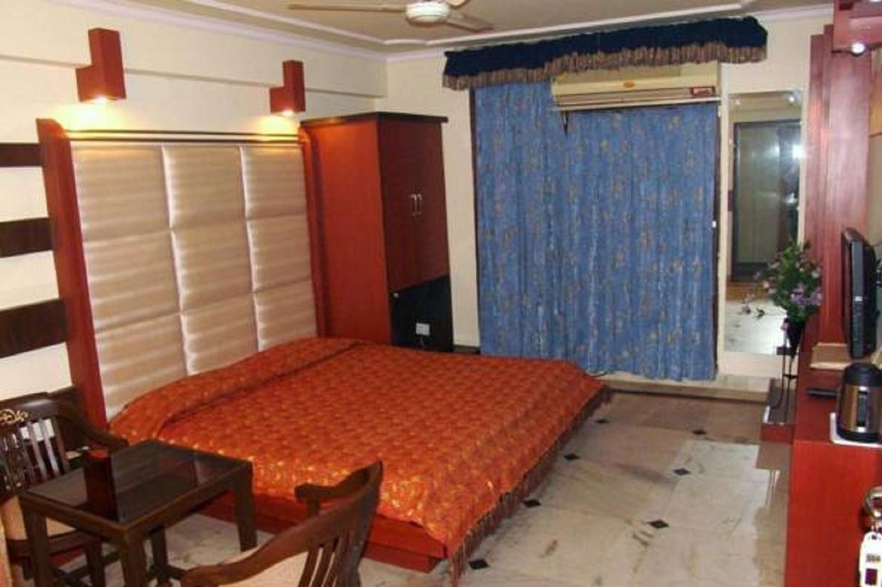 Hotel Welcome Palace Agartala Exteriér fotografie
